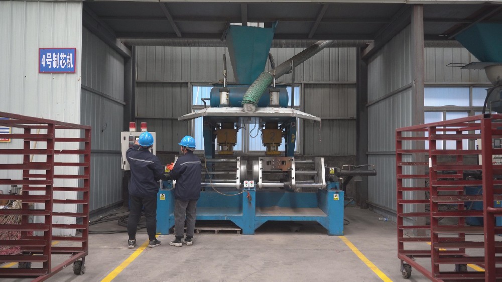 覆膜砂制芯設(shè)備